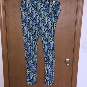 EUC LuLaRoe Blue and Yellow TC Leggings